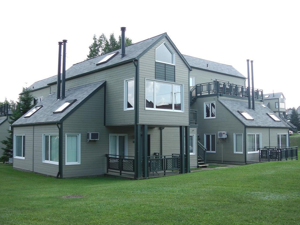 Holiday Villa Resorts At Mont Ste Anne Beaupré Εξωτερικό φωτογραφία